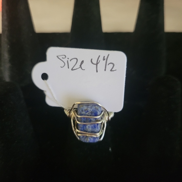 Handmade wire wrapped lapis lazuli ring size 4.5 - Picture 2 of 4